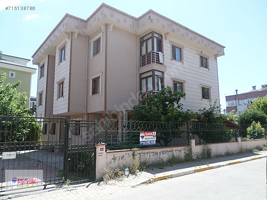 İstanbul Remax Gold Emlak ilanları