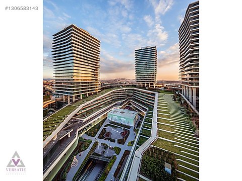 ZORLU CENTER DISA BAKAN TARAFTA TERAS EVLER'DE KIRALIK 225 M2