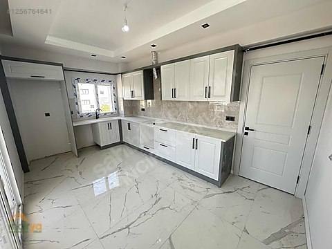 ŞEMİKLER NAZBAYRAK KARŞISINDA CADDE ÜZERİ ARAKAT 3+1 SIFIR DAİRE