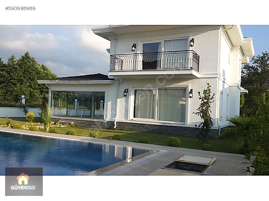 Emlak Ofisinden 4 2 235 M Satilik Villa 1 850 000 Tl Ye