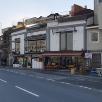 HALİÇ BALATTA FULL DENİZ MANZARALI 3 KATLI SATILIK BİNA