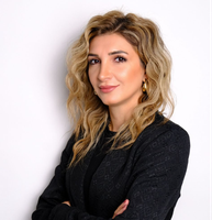 Emine Özer